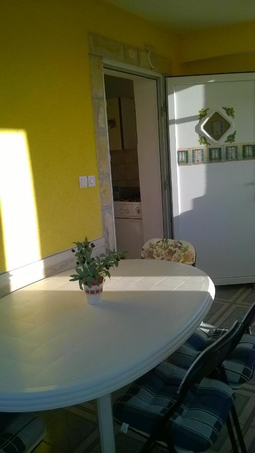 Apartmani Jakovljevic Μούρτερ Εξωτερικό φωτογραφία