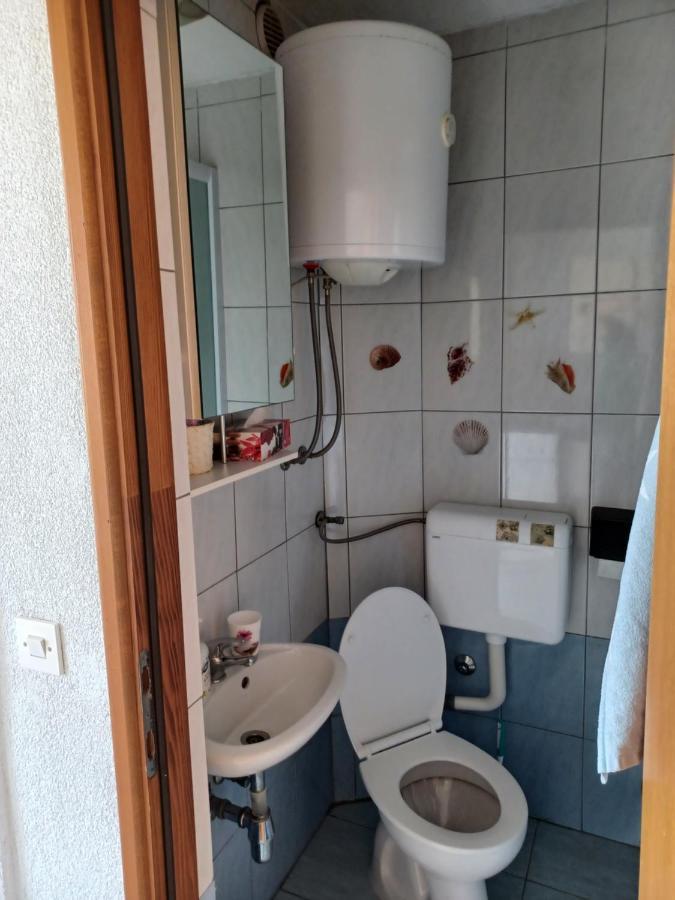 Apartmani Jakovljevic Μούρτερ Εξωτερικό φωτογραφία